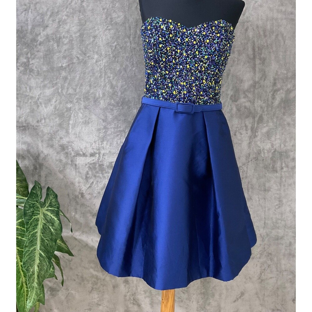 Theia Formal Fit Flare Cocktail Party Dress size 8 Blue Multicolor sequins